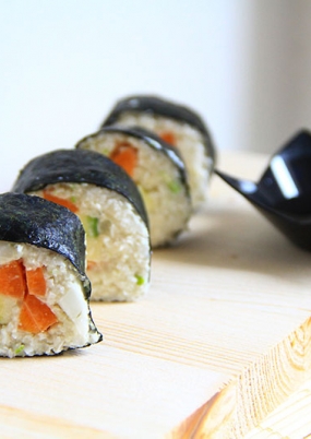 Sushi crudista di cavolfiore